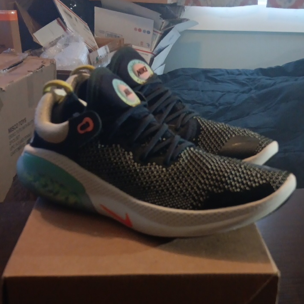 Nike Joyride Run Flyknit Rare Off Noir Mens 11 Womens 12.5 EUC - Picture 3 of 9